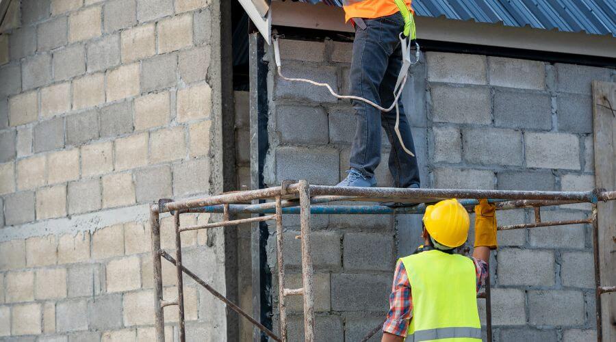 Expert new roof installation services in Forest City, MO